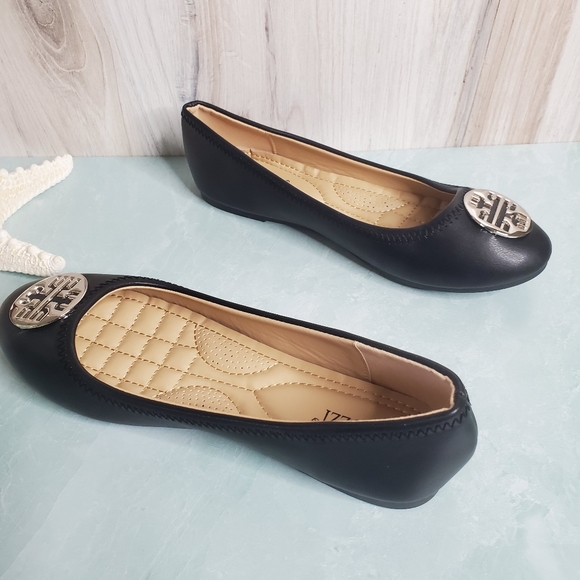 Shoes - NEW Black Silver Medallion Flats